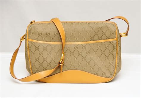 gucci 461697 j0760 2670|Gucci handbag authentication check.